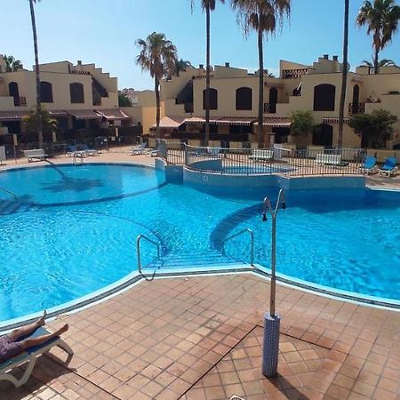 Appartamento Lusi Sole E Mar Costa Del Silencio Luaran gambar