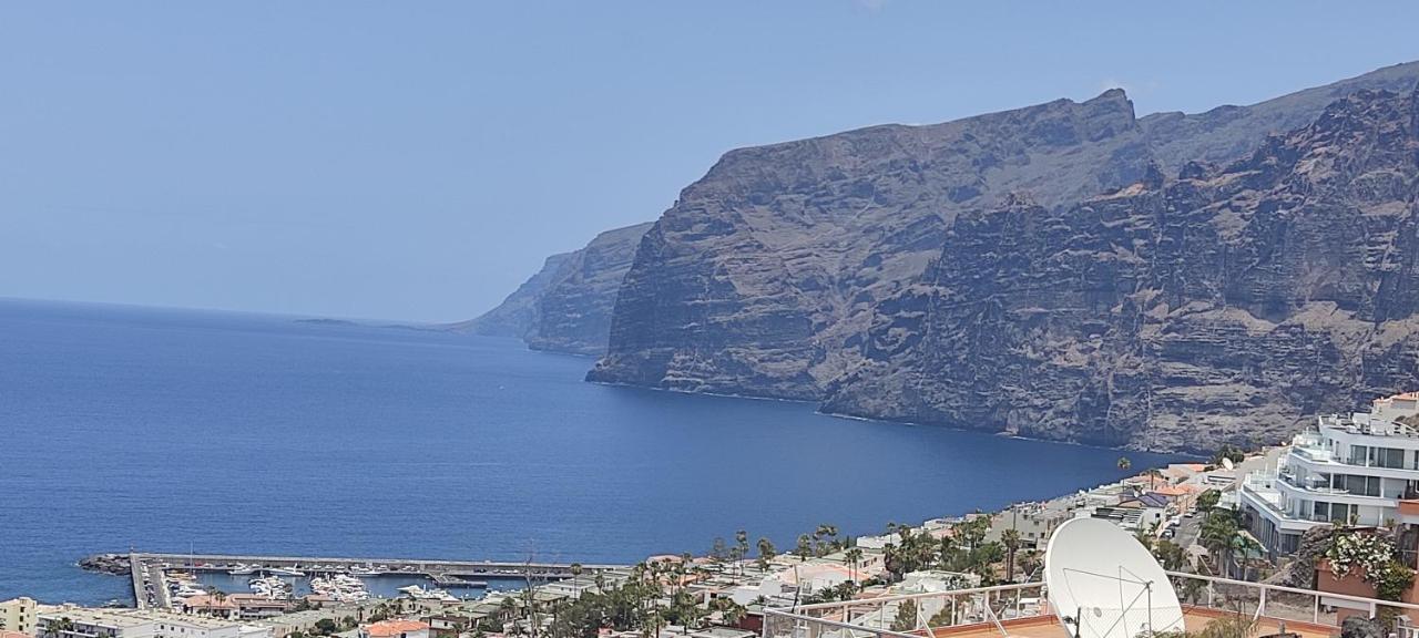 Appartamento Lusi Sole E Mar Costa Del Silencio Luaran gambar